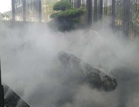 人造霧對露天場所的夏季降溫作用明顯